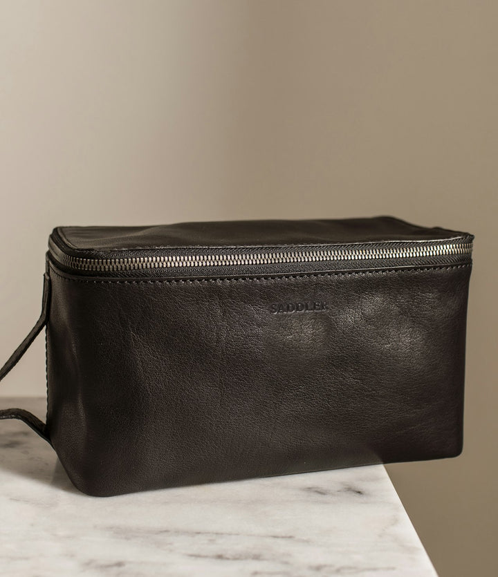 Barolo Toilet Bag Black