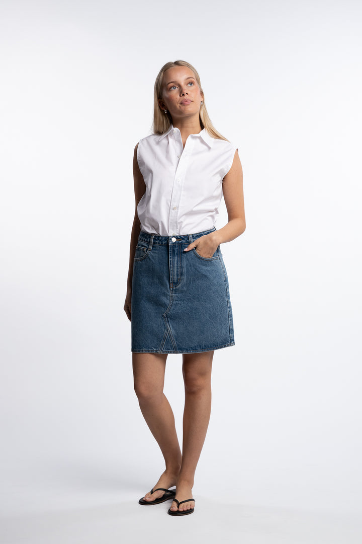 Sleeveless Coastal Shirt- Bright White
