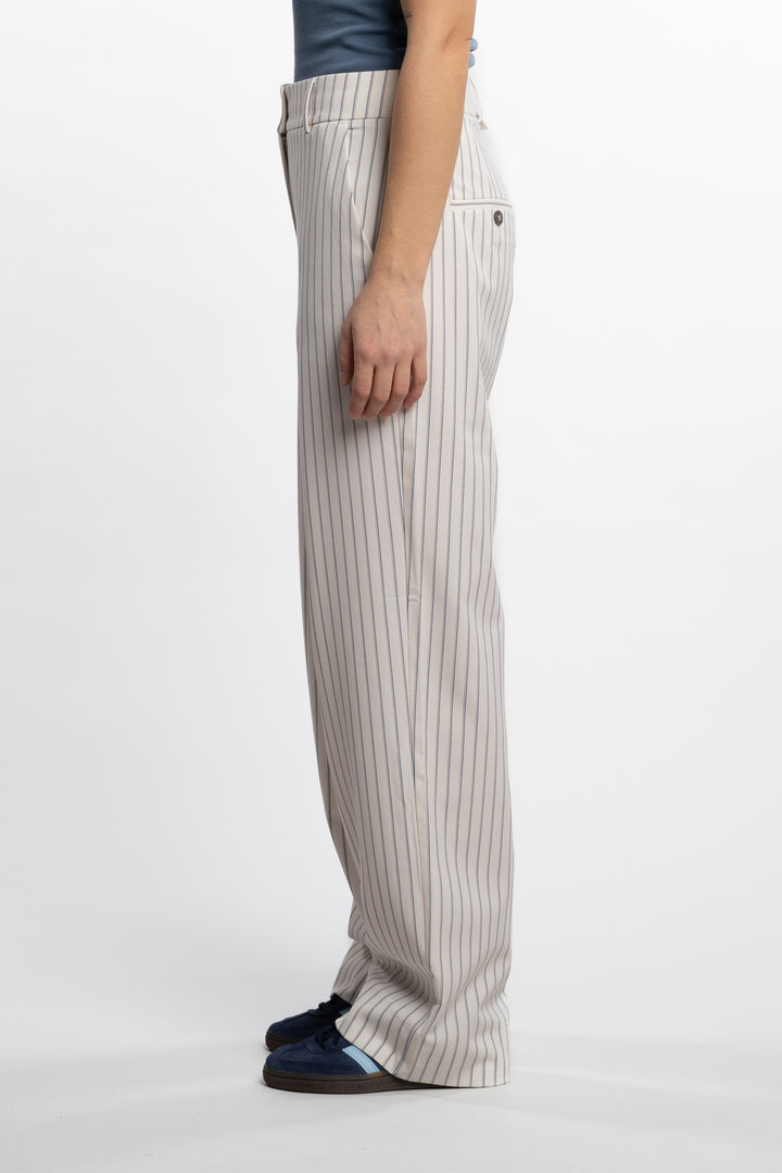 SophiaFV- 070 Moonbeam Pinstripe