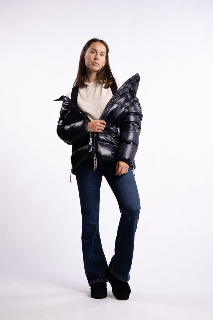 Erika - Navy