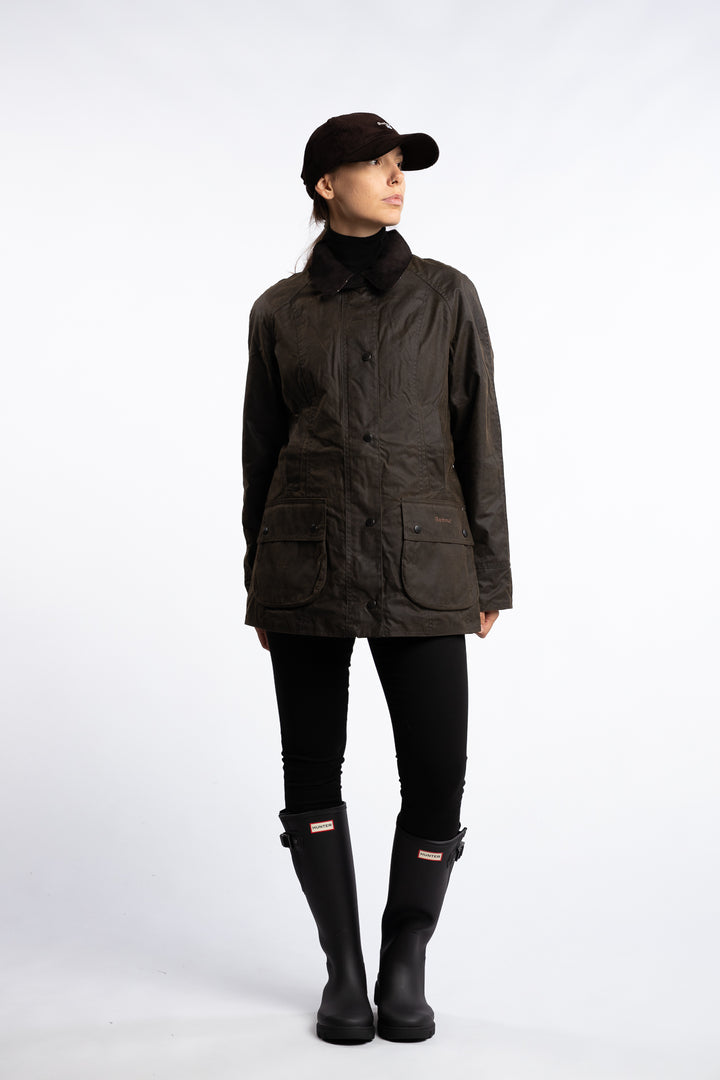 Classic Beadnell Wax Jacket Olive