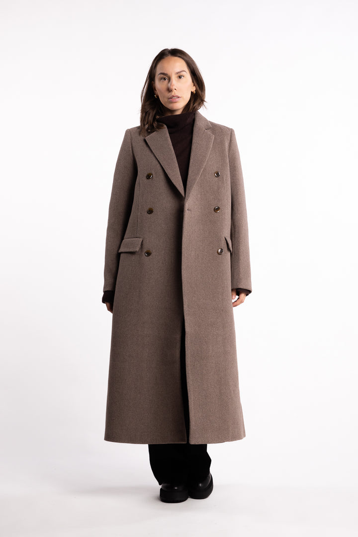 Falcon Coat 11104 - Fallen Rock