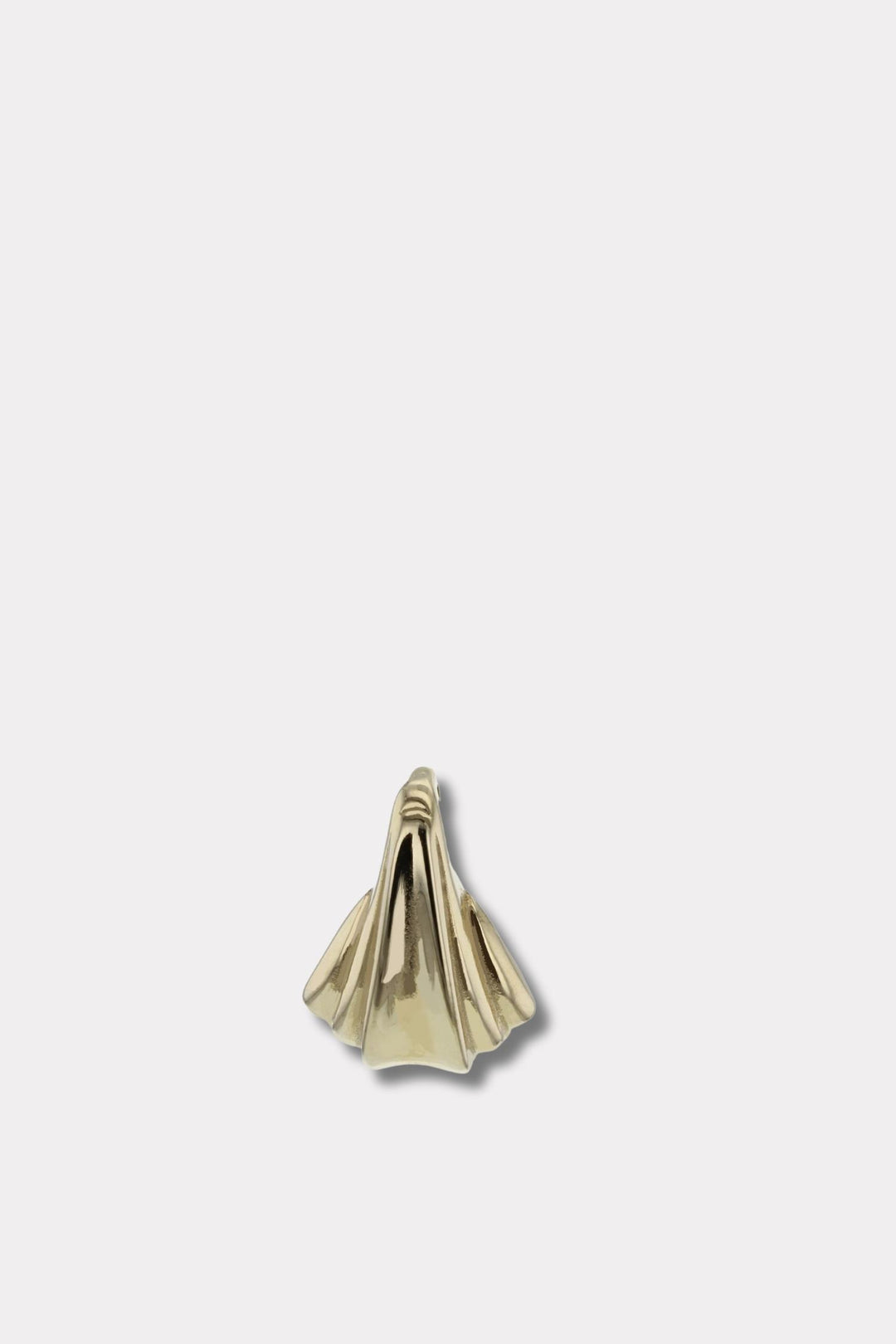 The Shell Pendant- Gold