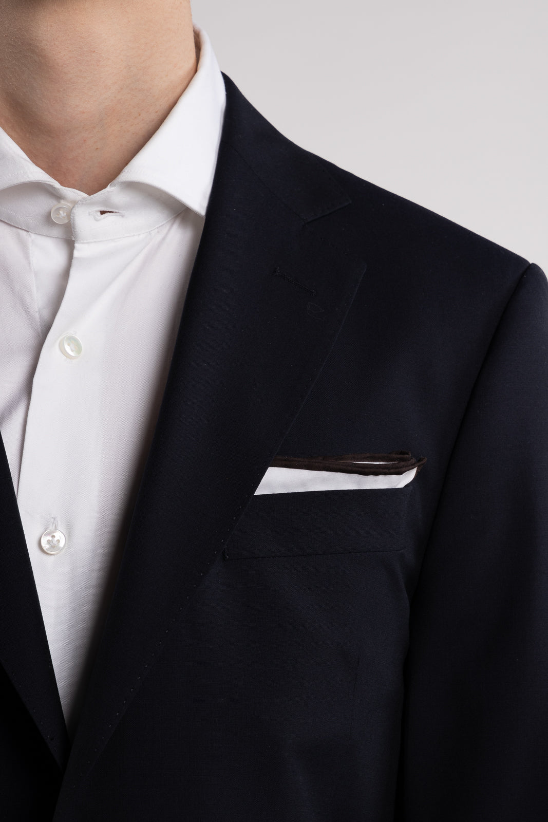 Cotton Hanky White/Dark Brown