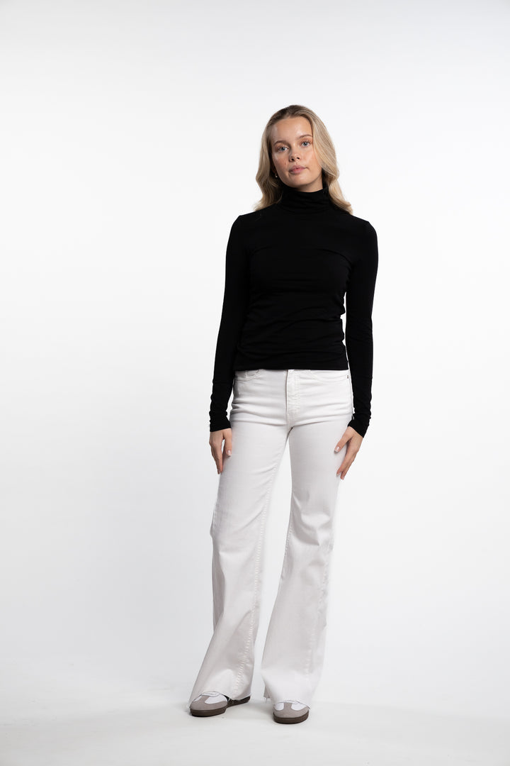 Ester T-N 265- Black