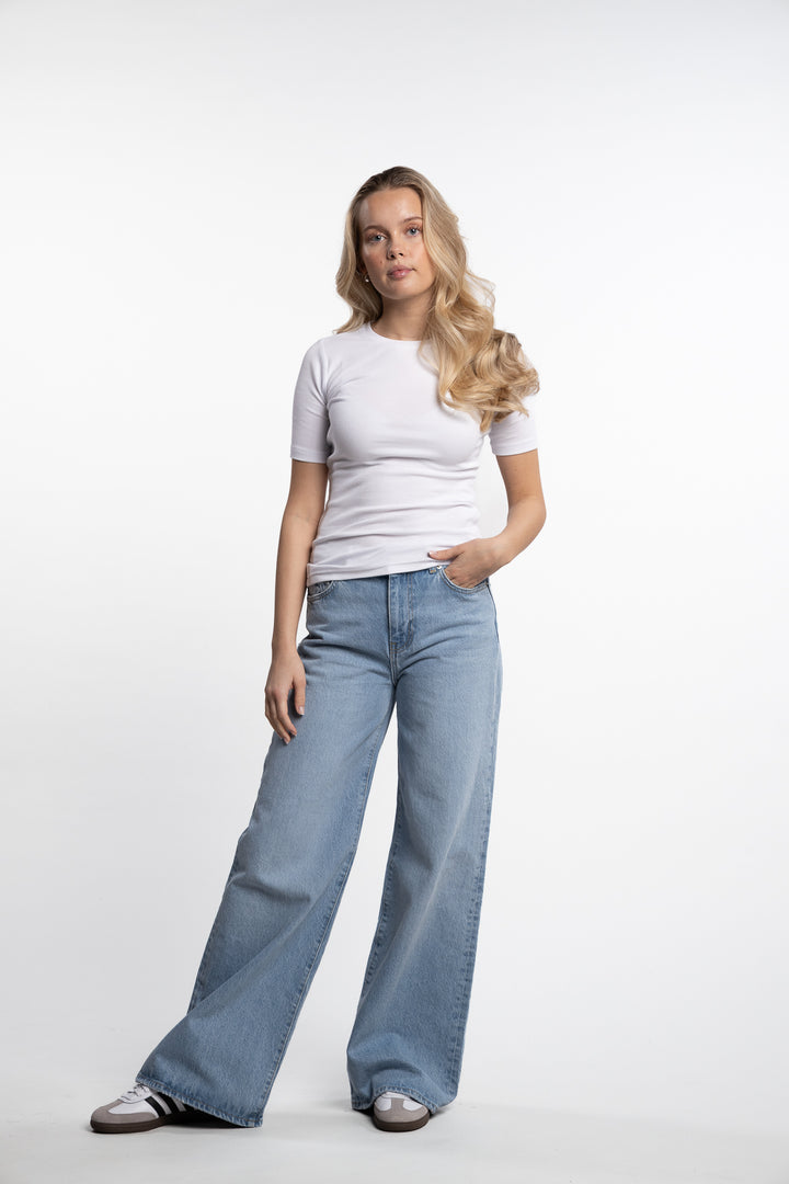 Ester ss- White