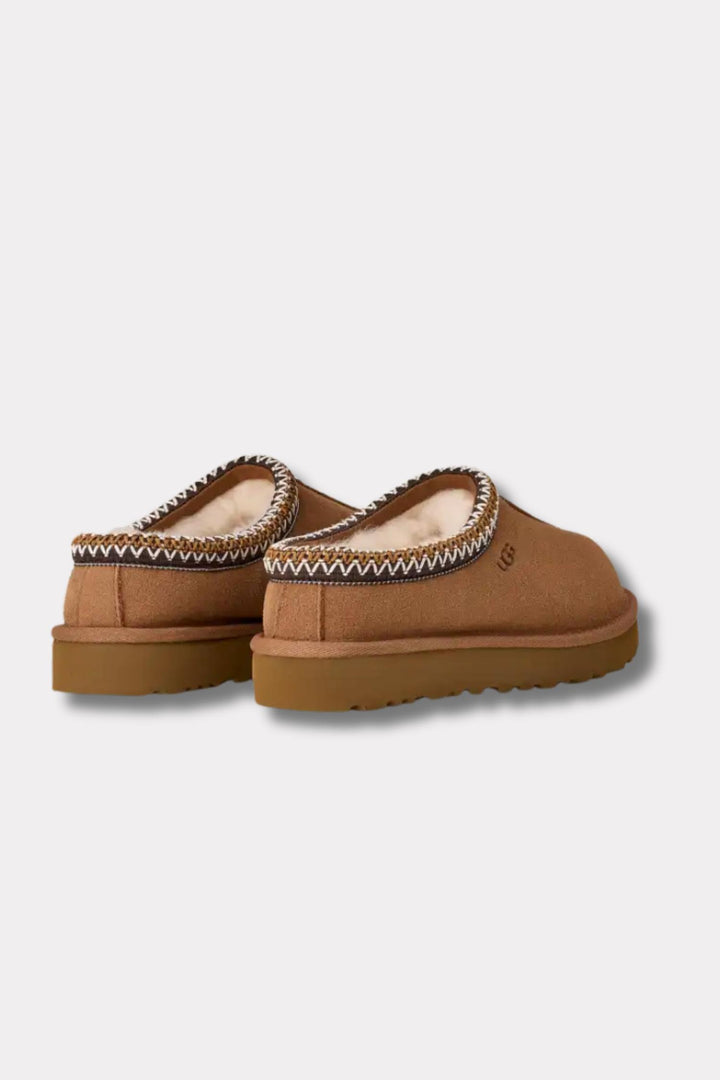 W Tasman II - Chestnut