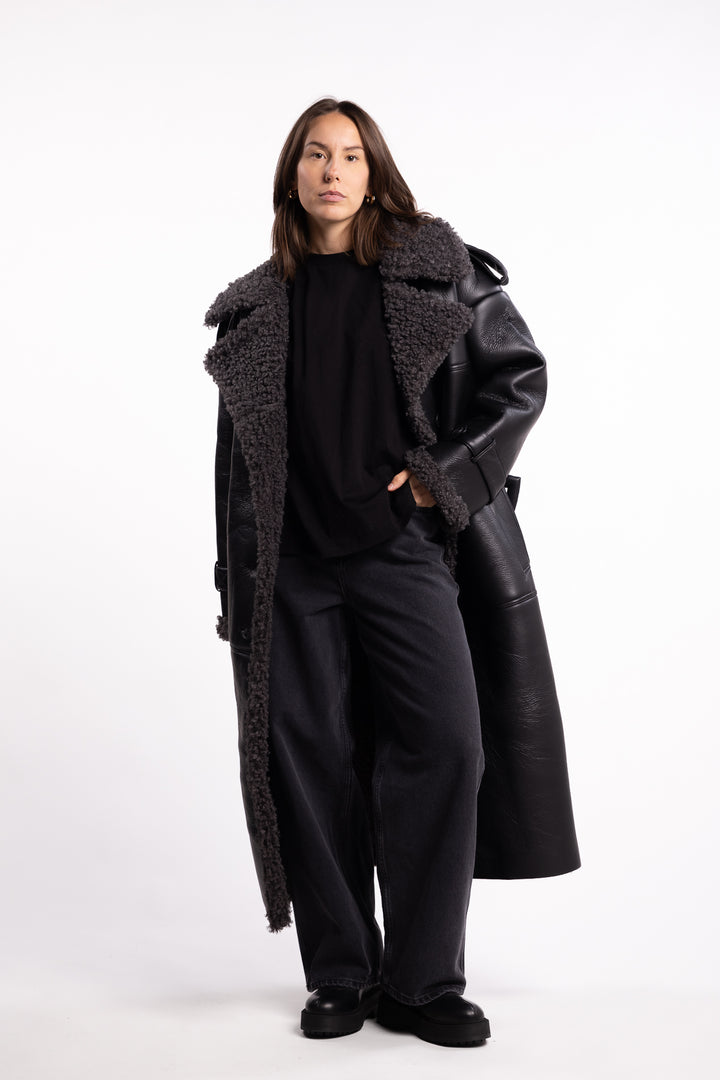 Manchester Coat- Black