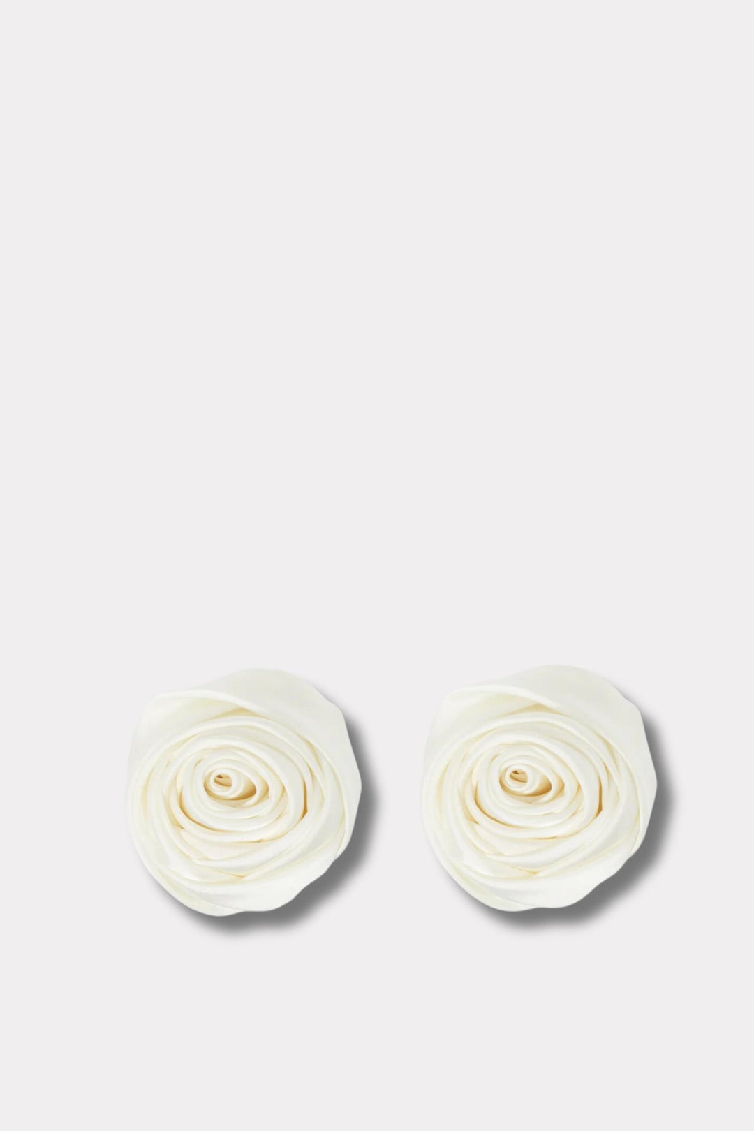 Blossom Pin- Cream