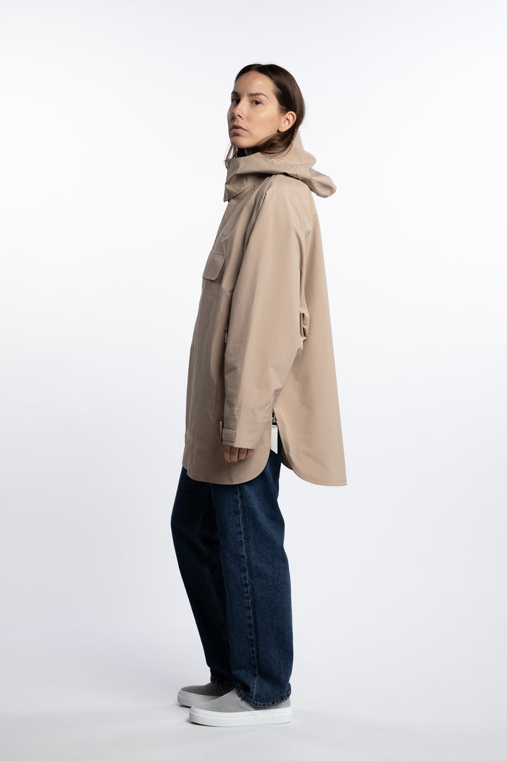 Voss Poncho- Beige