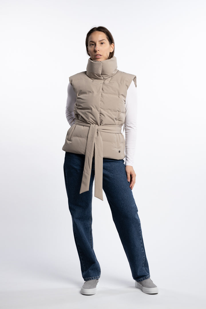 Vesty- Khaki