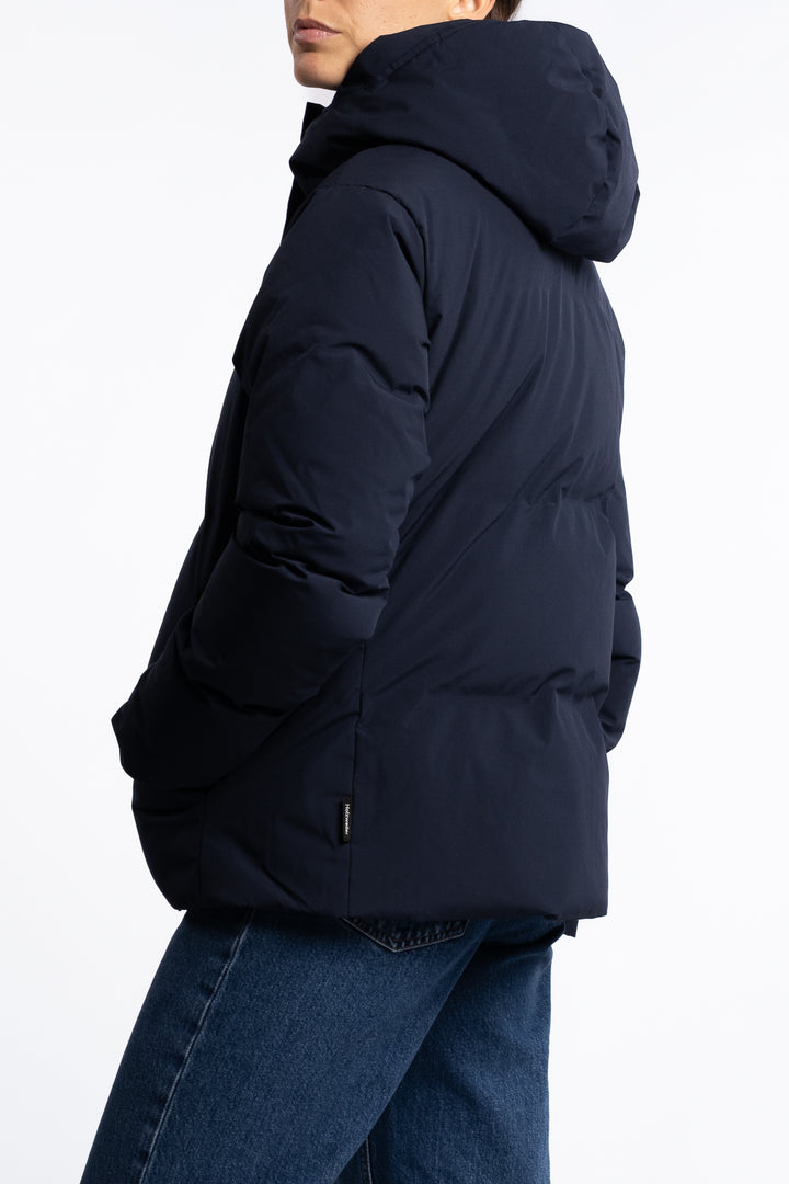 Besseggen Lt Short Jkt - Dk. Navy