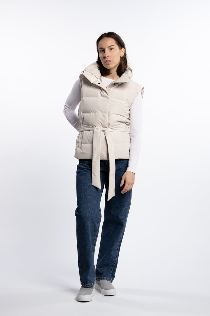 Vesty- Neutral White