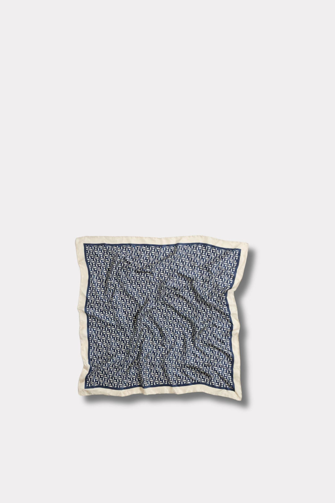 Fine Scarf Monogram Large- Ecru Mix