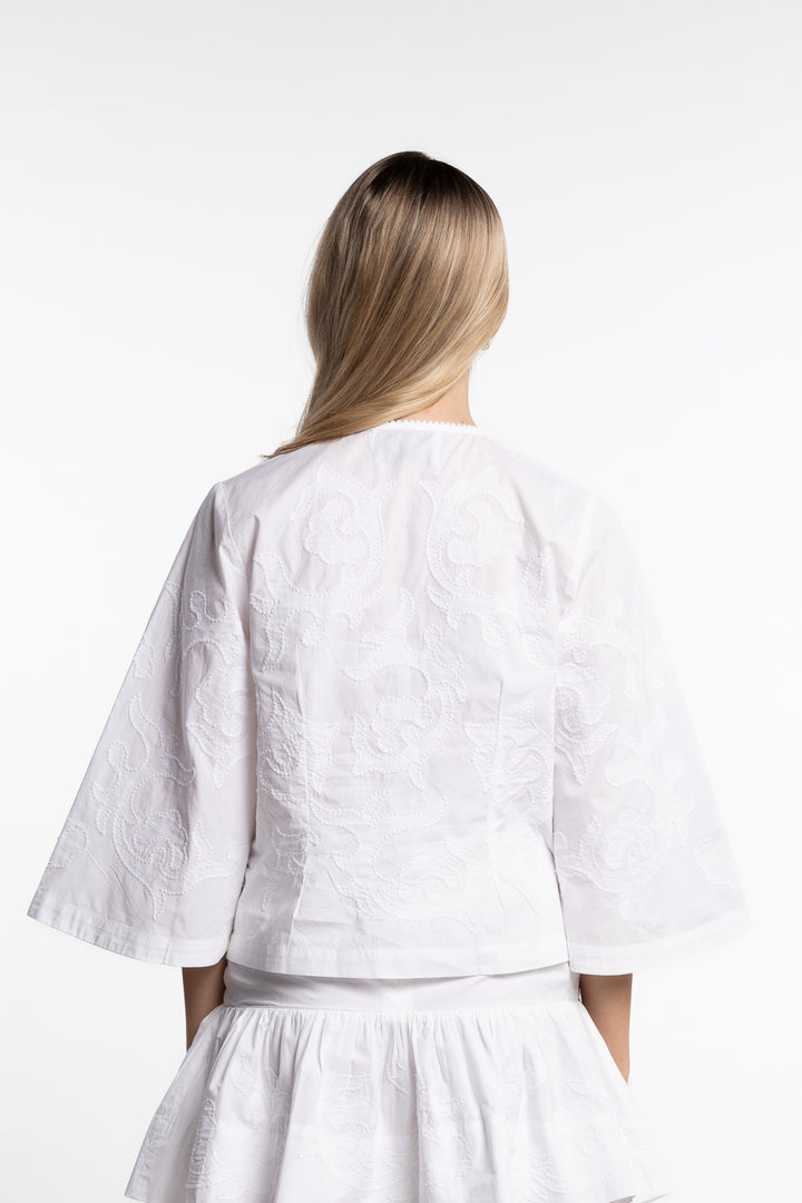 Lotte Embrodery Blouse- White