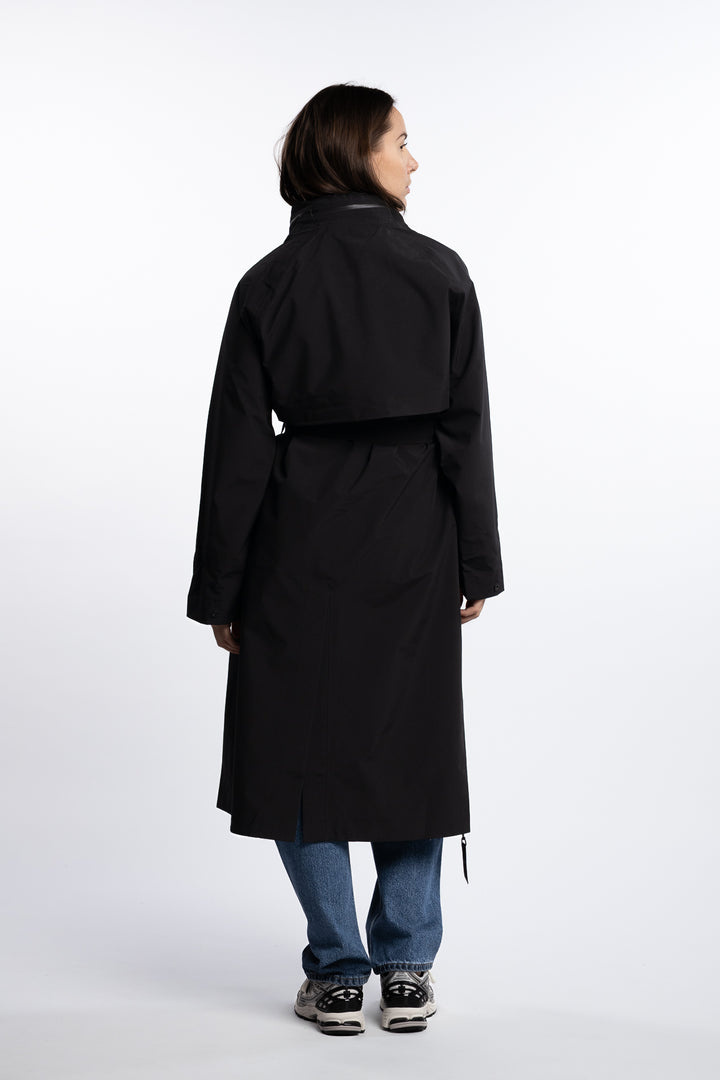 Vik Coat- Black