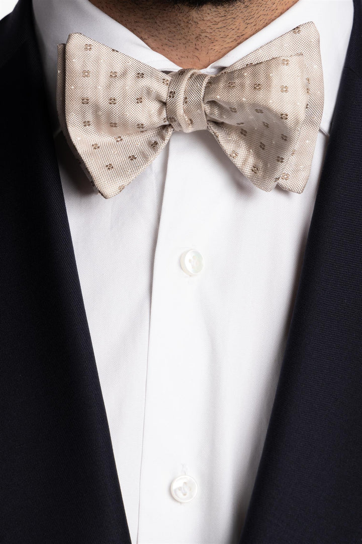 Silk Bowtie Beige Pattern