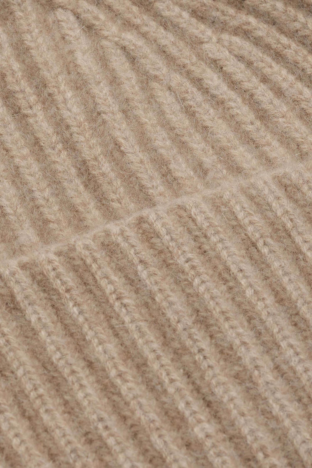 Alba Cashmere Beanie - Dark Beige