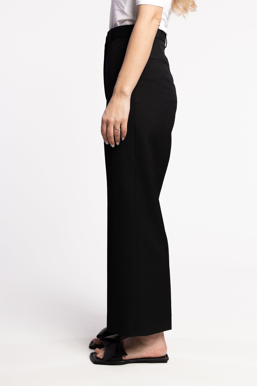 Relaxed Tailored Trousers- Black
