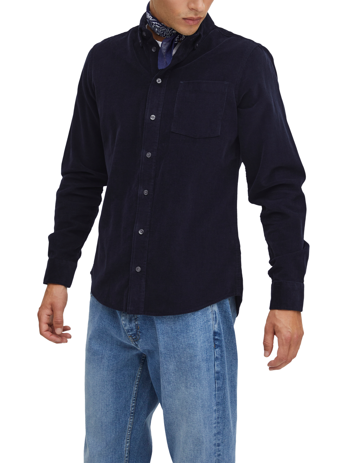 Anton LS BD Baby Cord Shirt Dark Navy - modellbilde forfra