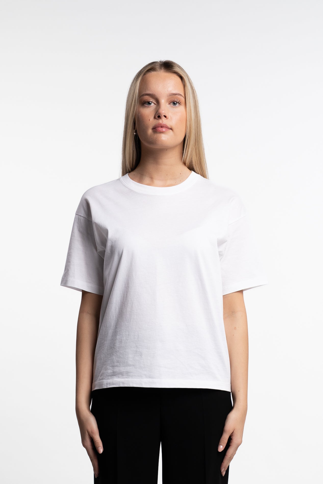 売れ筋商品|||フィリッパコー Tシャツ レディース トップス LOOSE FIT TEE - Basic T-shirt - white T-shirt for women from Filippa K | Loose Fit Tee