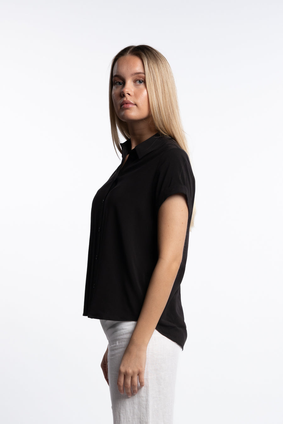 Majan ss shirt 9942- Black