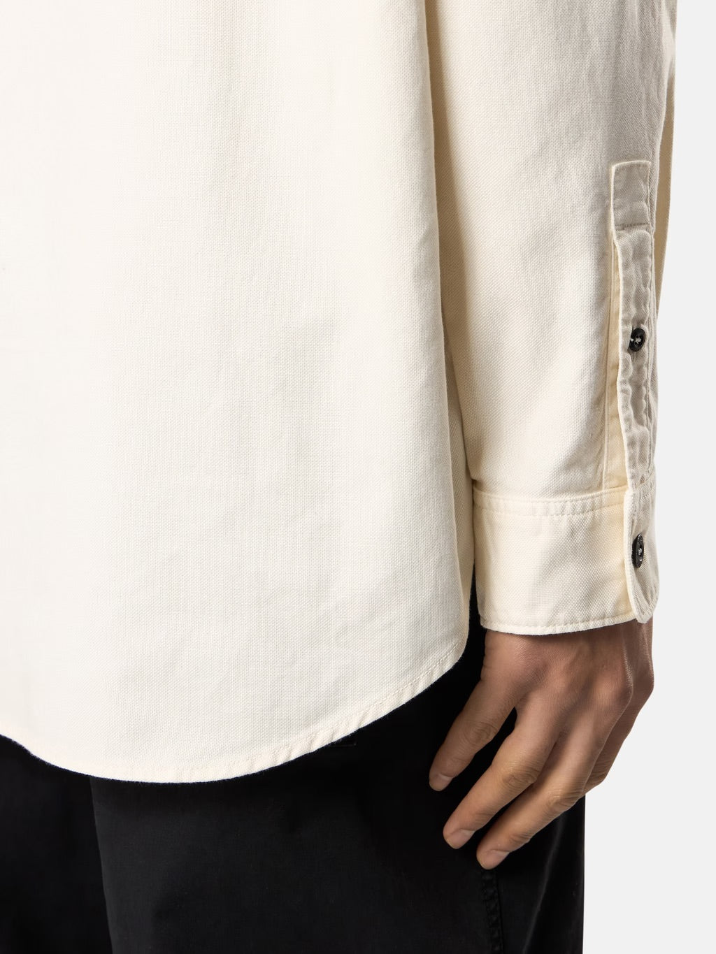 1100004 Comfort-Fit Long-Sleeve Shirt With Logo Embroidery Ivory