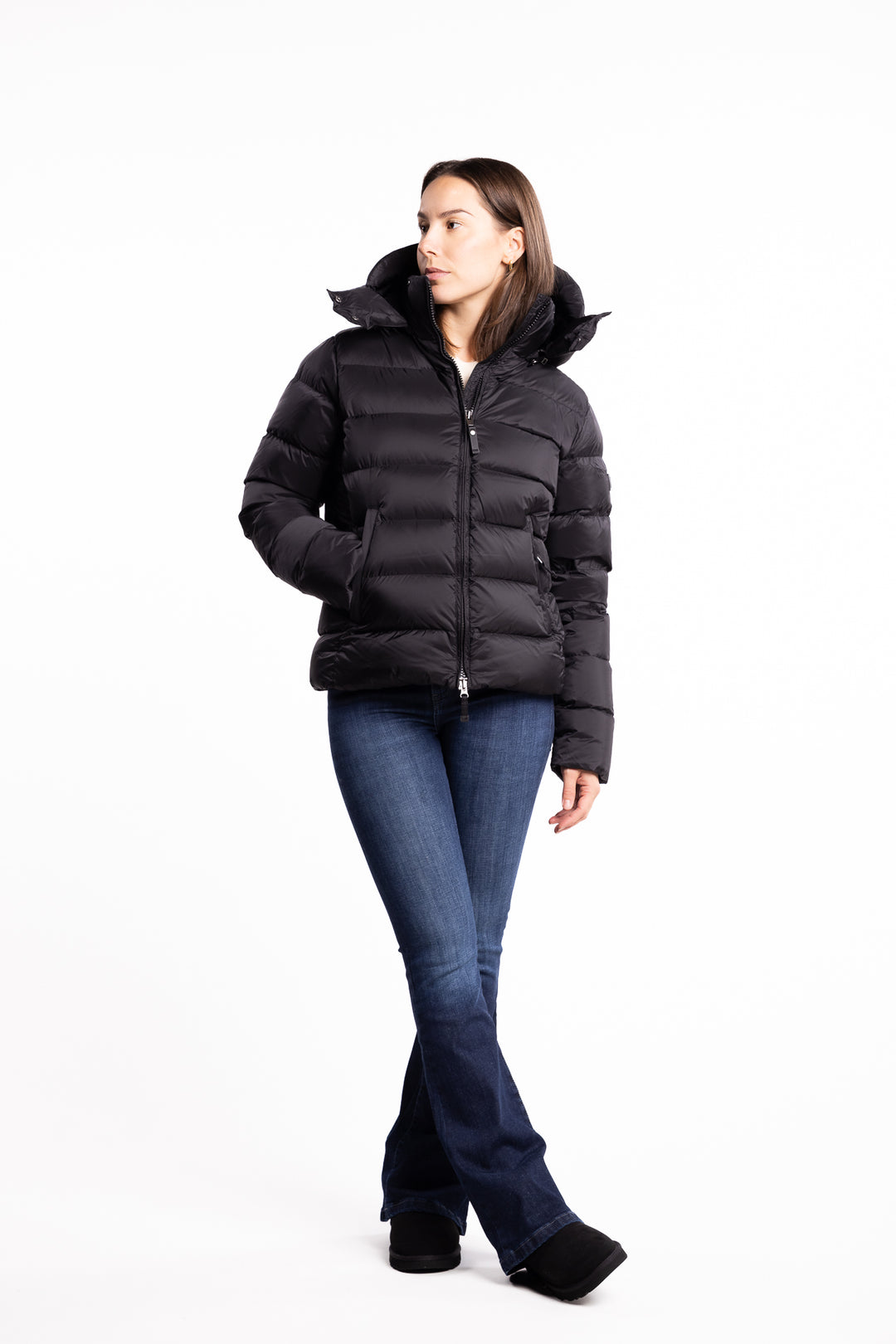 Halley - Black