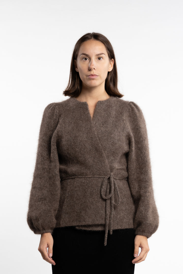 Fredrikke Chunky Cardigan- Brown