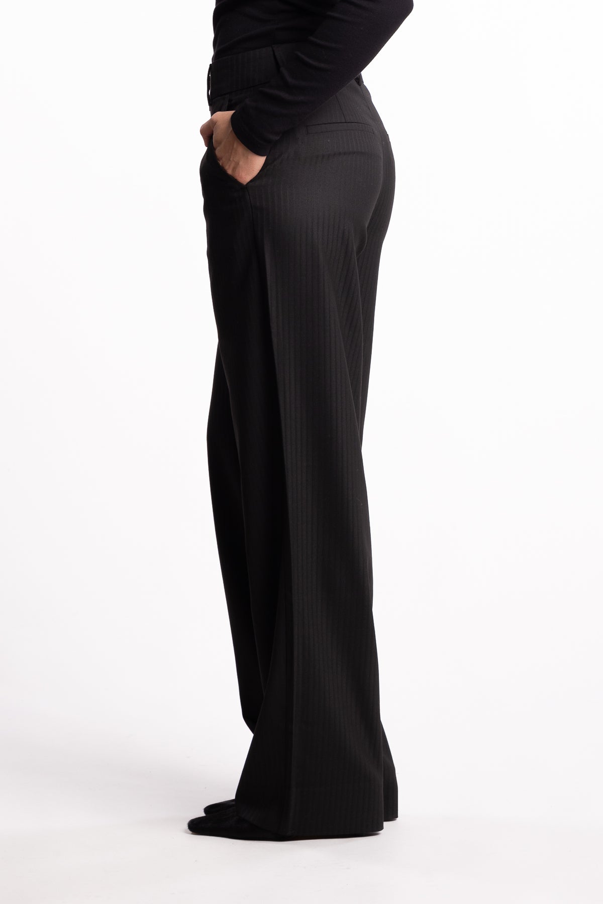DenaFV 096 - Raven Jacquard Stripe
