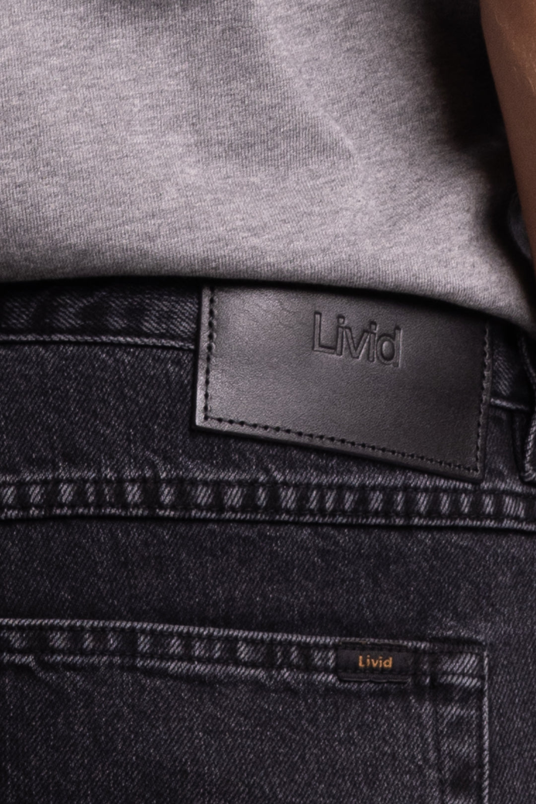 Kai Relaxed Tapered Fit Jeans Japan Shadow