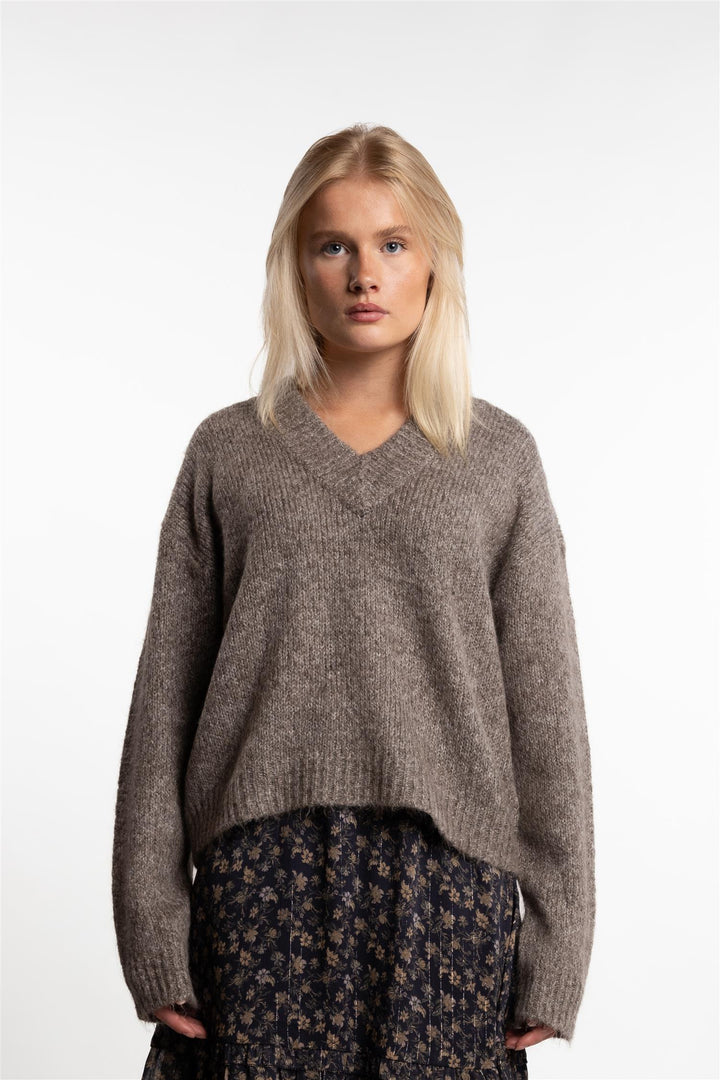 Lou Knit- Dark Taupe