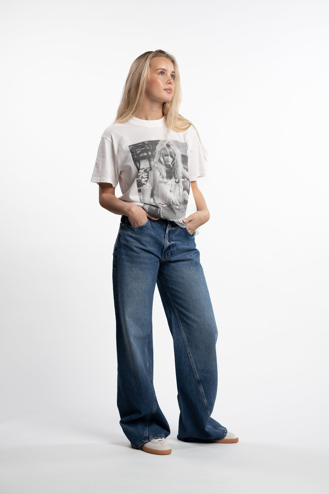 Lili Tee AB X DK X Birgitte Bardot - Ivory