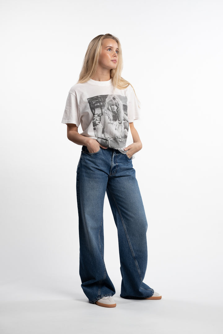 Lili Tee AB X DK X Birgitte Bardot - Ivory