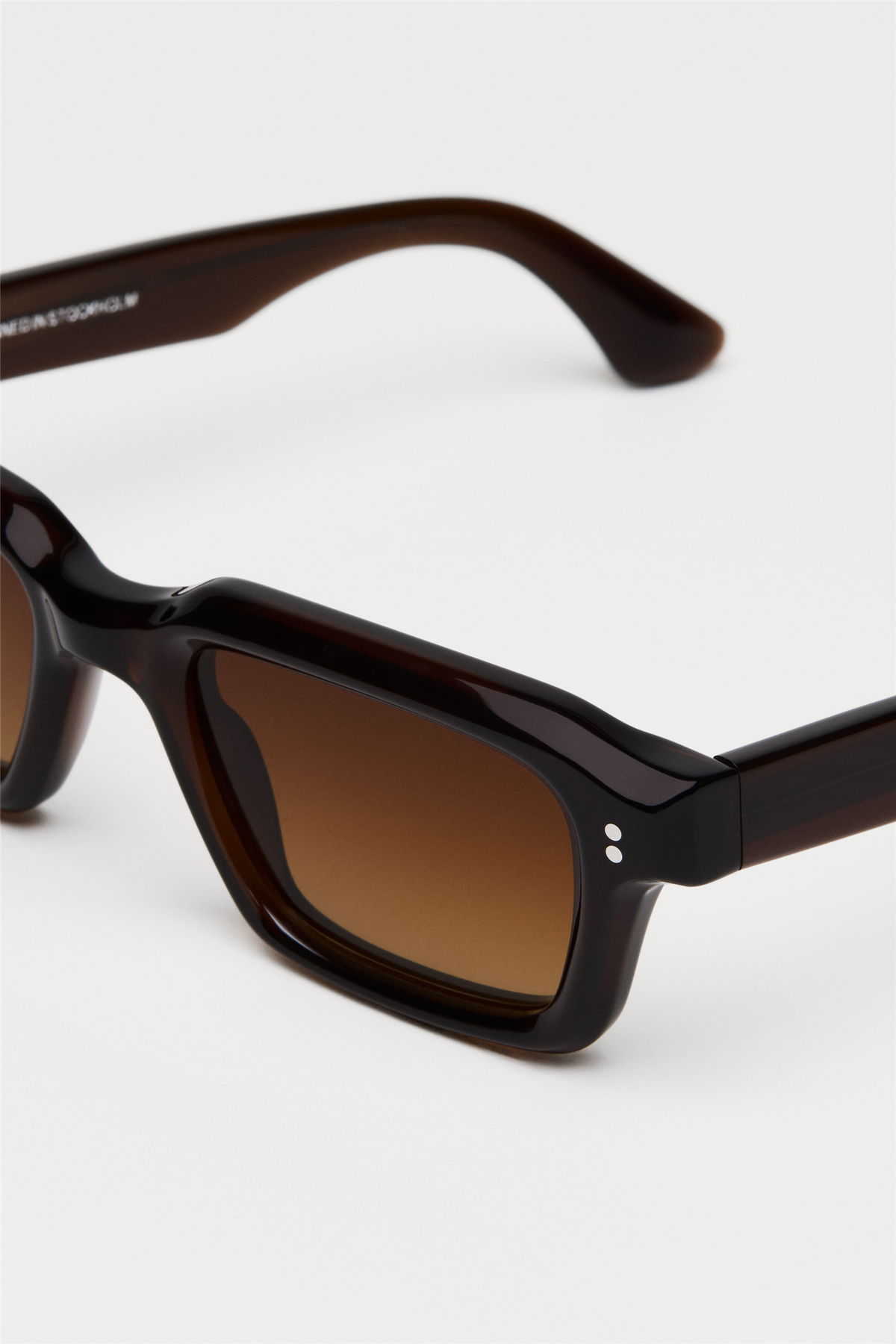 03 Brown