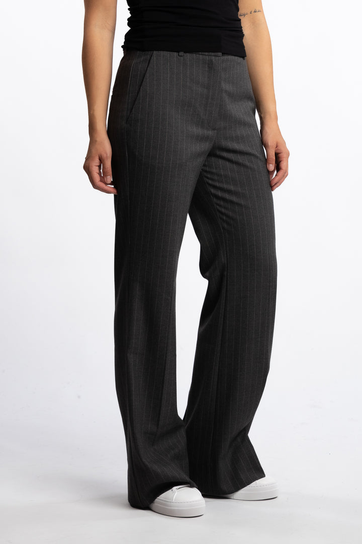 OliviaFV - Meteorite Pinstripe