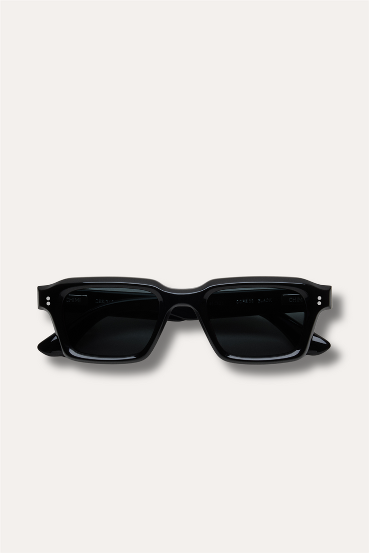 03 Black