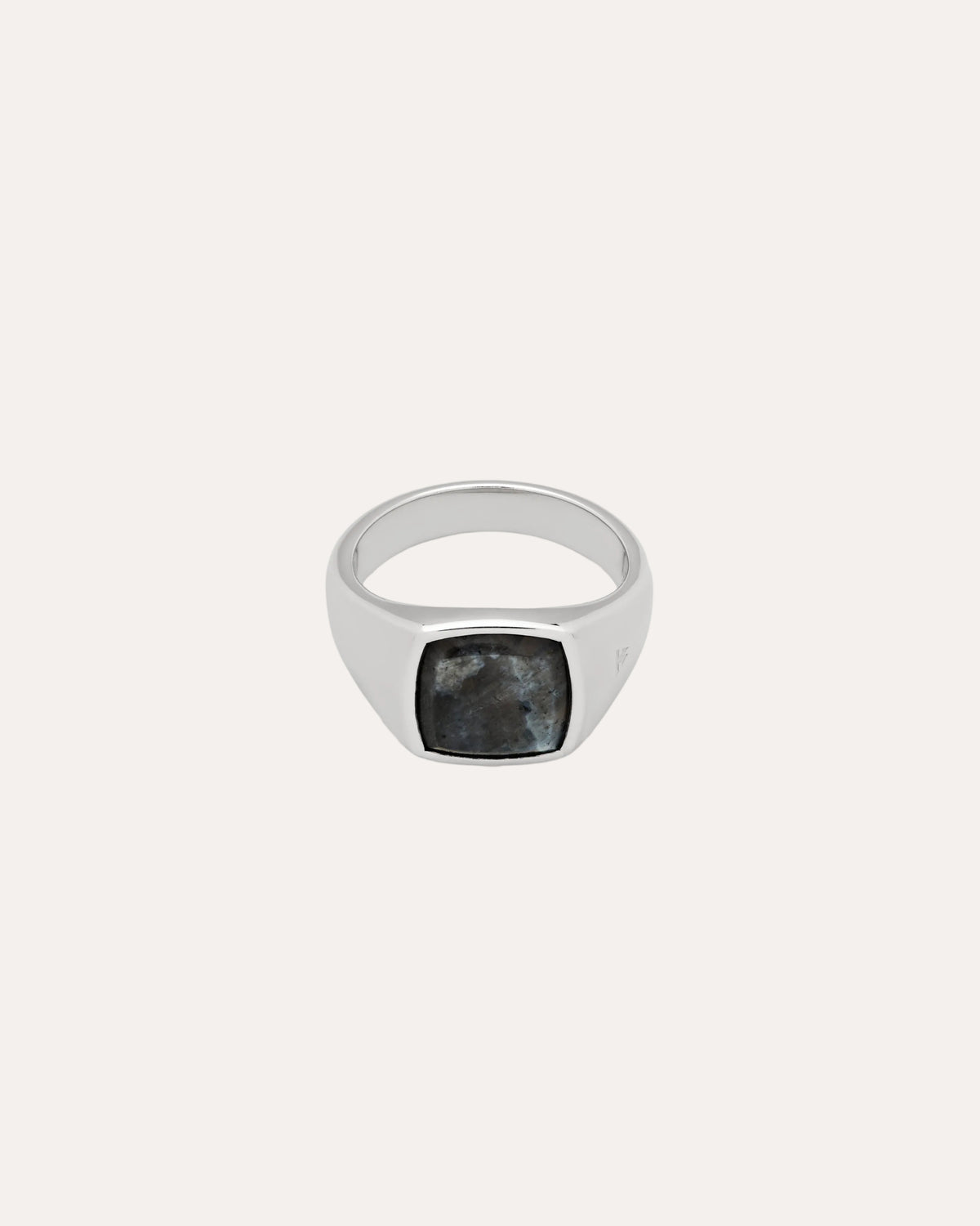 Tom Wood Kay Ring Larvikite - packshot