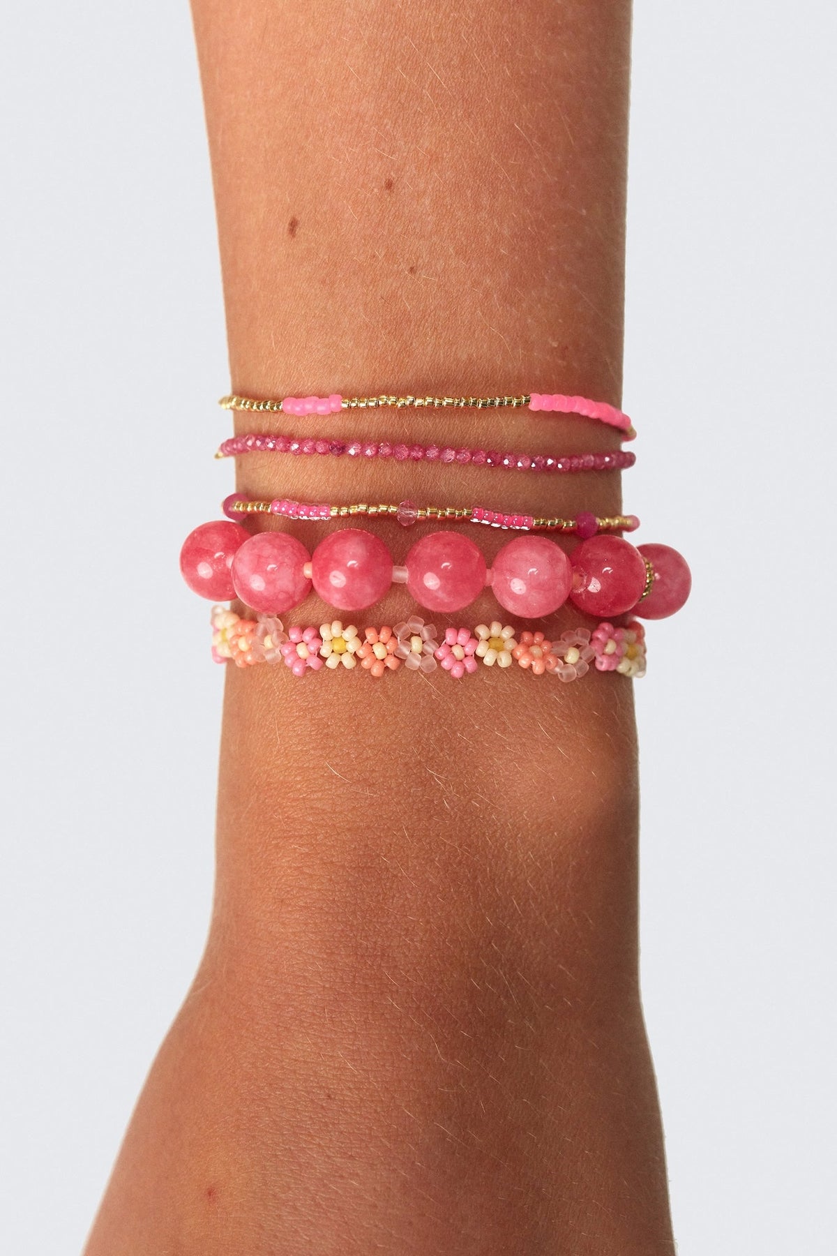 Pink Mood Bracelet - Hibiscus Soda, modellbilde