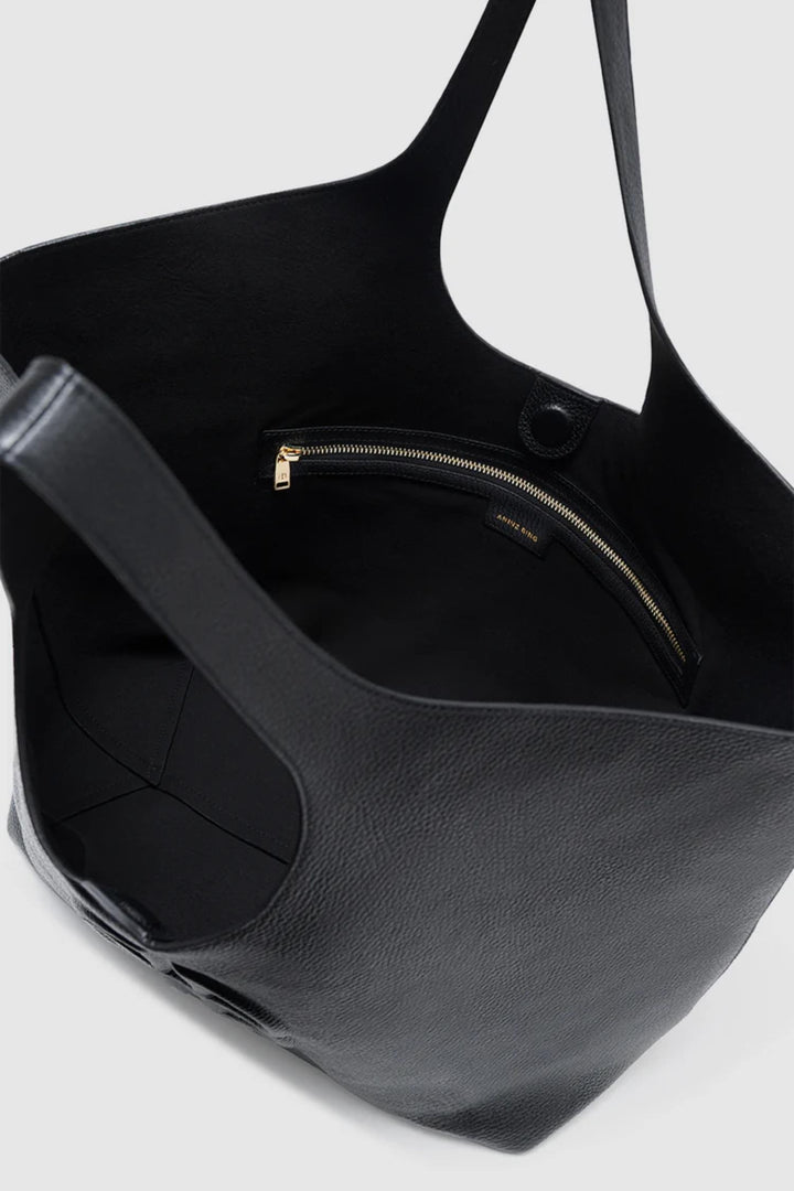 Lili Tote- Black Pebbled