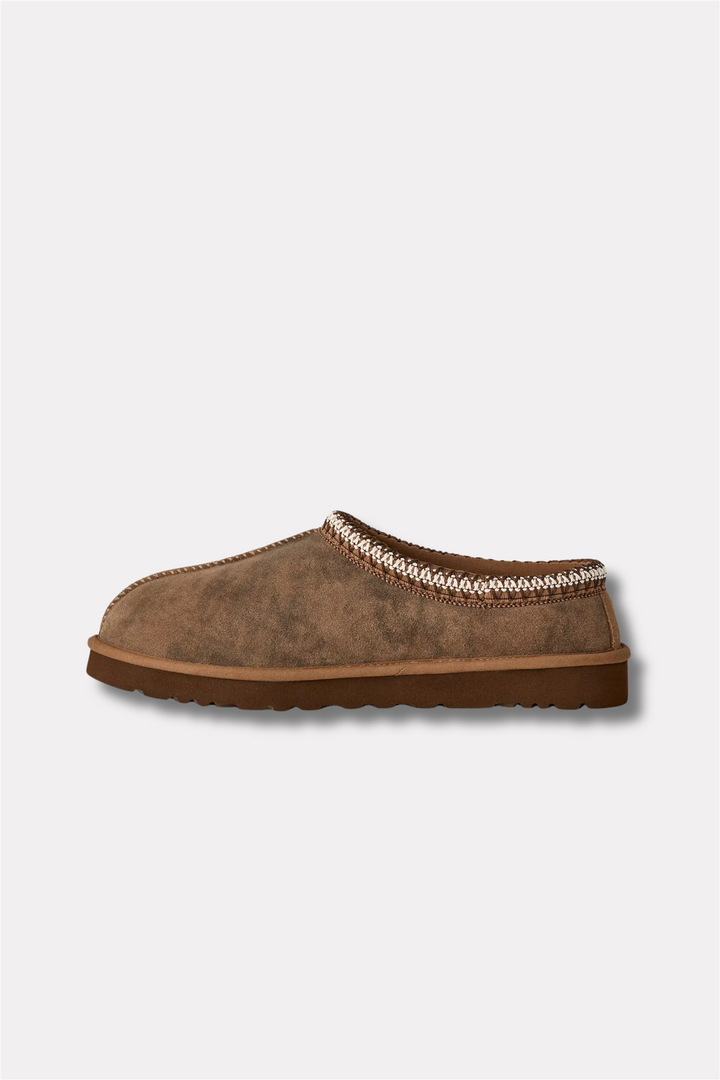M Tasman Baxter Chestnut