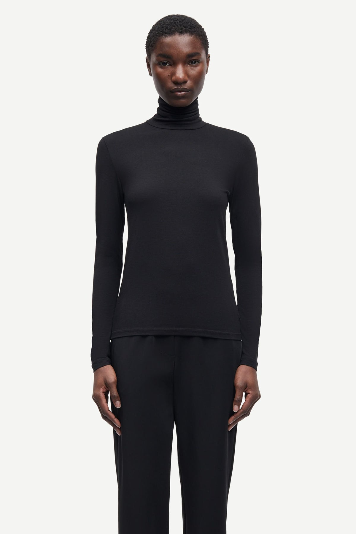 Ester T-N 265 Black