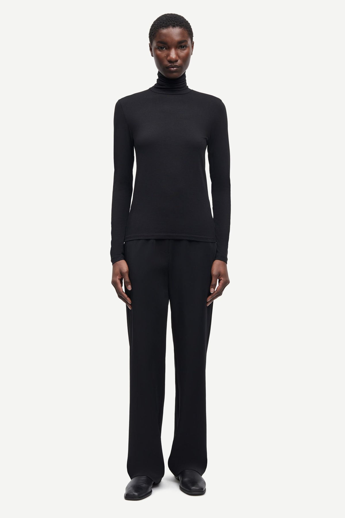Ester T-N 265 Black