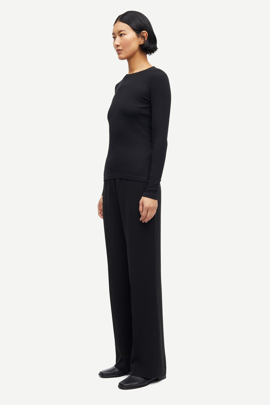 Alexa LS 7542- Black