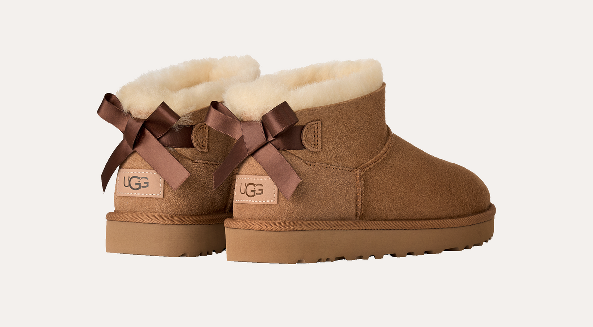 UGG W Ultra Mini Bailey Bow Chestnut