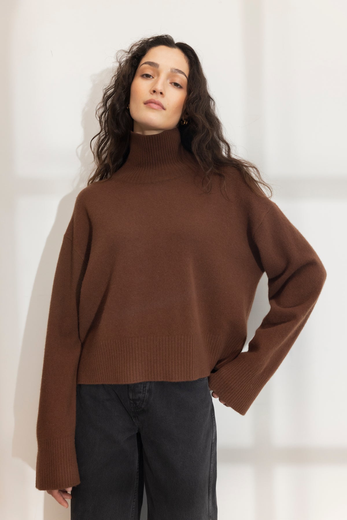 Abigail Knit - Cognac modell