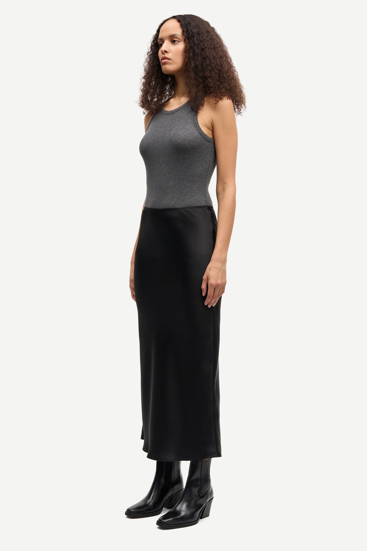 Saagneta Long Skirt 12956- Black