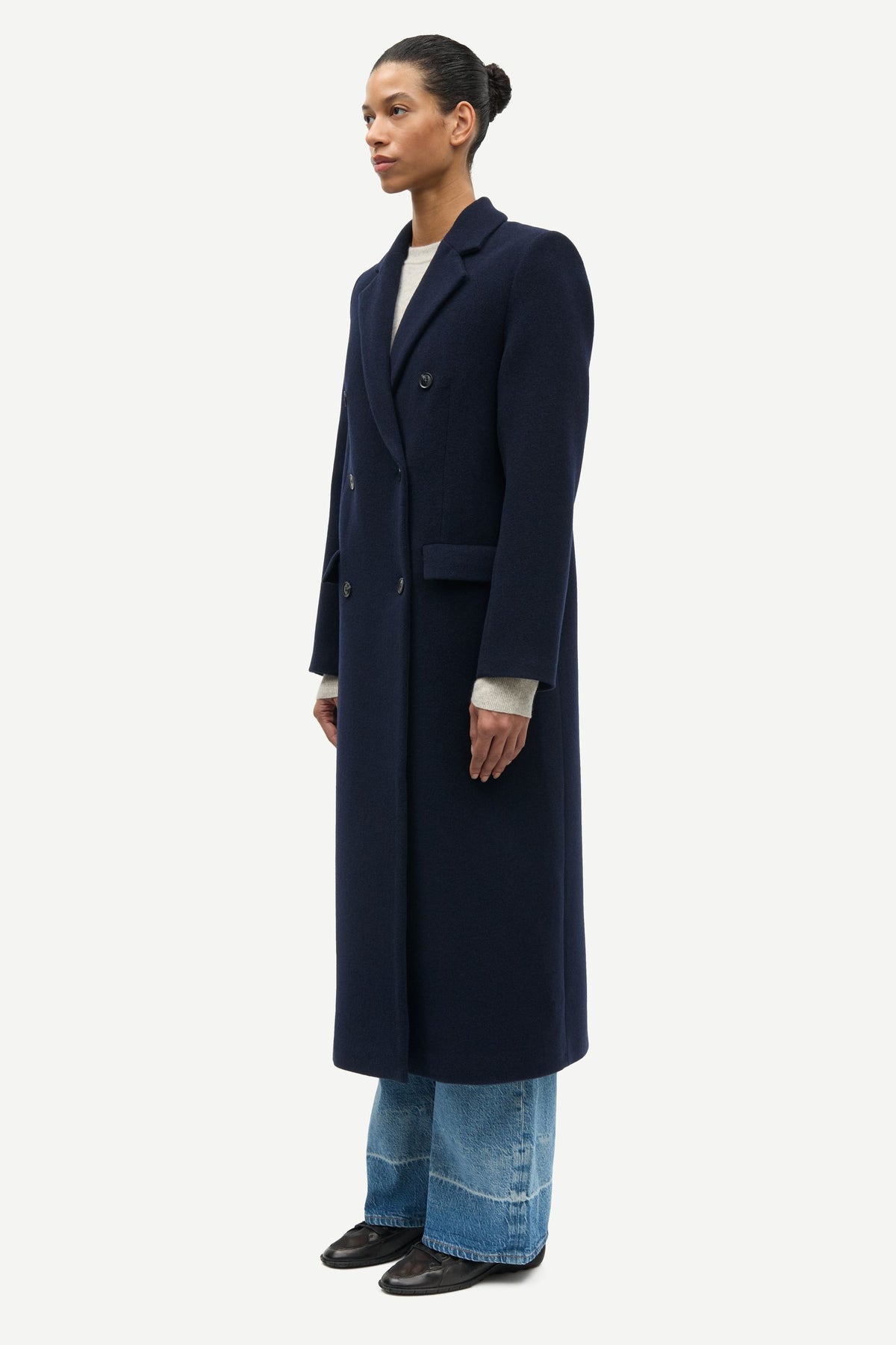 Falcon Coat 11104 - Salute
