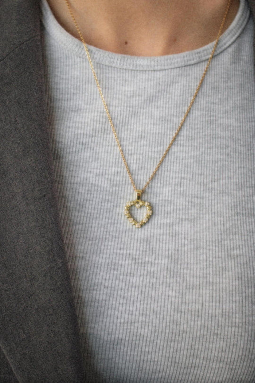 Amour Necklace - Gold