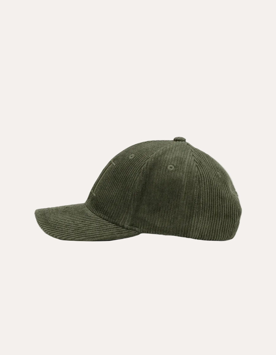 Core Corduroy Baseball Cap Duffel Bag - packshot